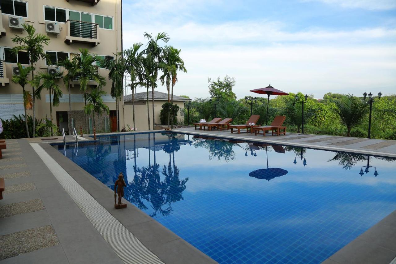 Hotel Sincere Smile Yangon Exterior photo